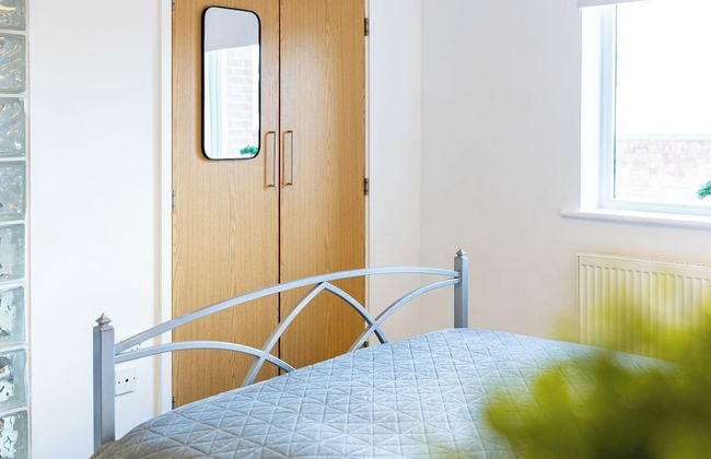 Quaint 1 Bedroom 1st Floor Flat - Photo 9