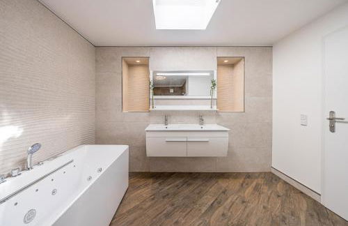 P3 Premium-Lounge, 5 Zimmer, 140 qm, Parkplatz - Foto 22