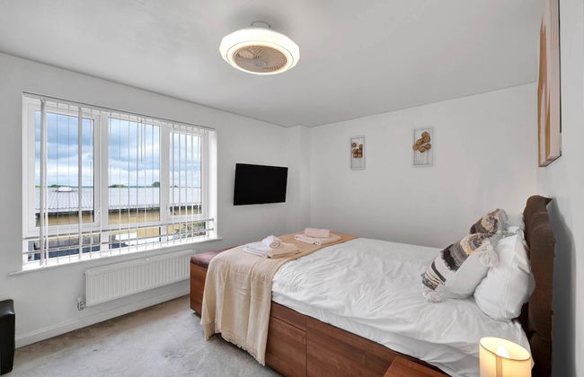 3 Bedroom and 2 Bath House with Balcony - Foto 9