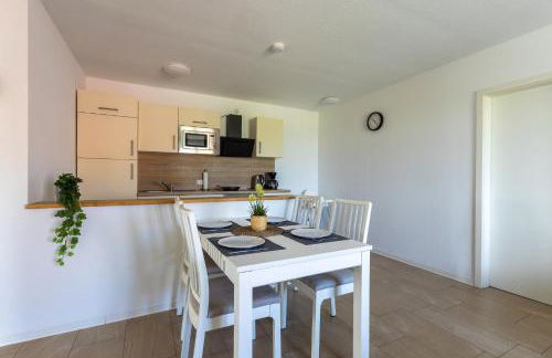 Natura Ferienhaus, Ferienwohnungen in Holte, Komfort für Gäste & Firmen ,WLAN & Parkplatz - Foto 10