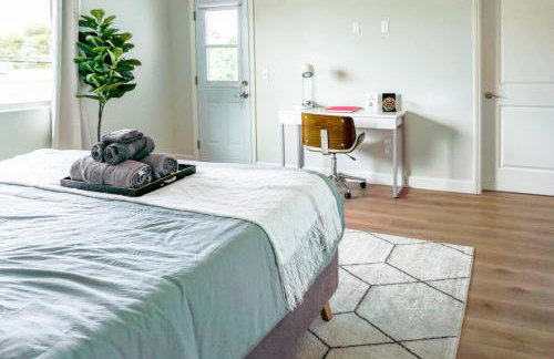 Spacious Disneyland Retreat for 12 wGame Room, Pool Table, King Bed & EV-Friendly - Foto 20