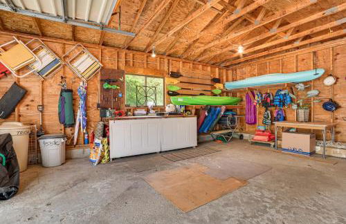 Boyne City Retreat Near Beaches and Mtn Resort! - Foto 33