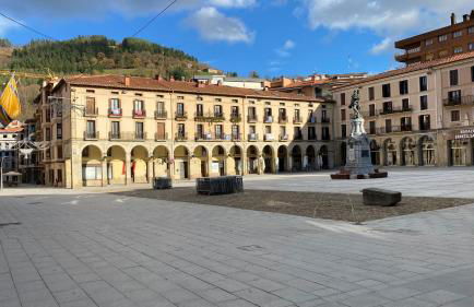 HomeOffice with Church Views - Foto 15