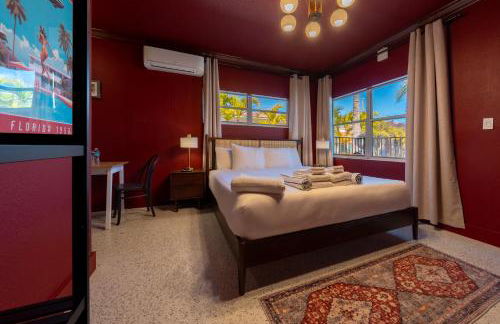 Monaco Vacation Rentals - Photo 27