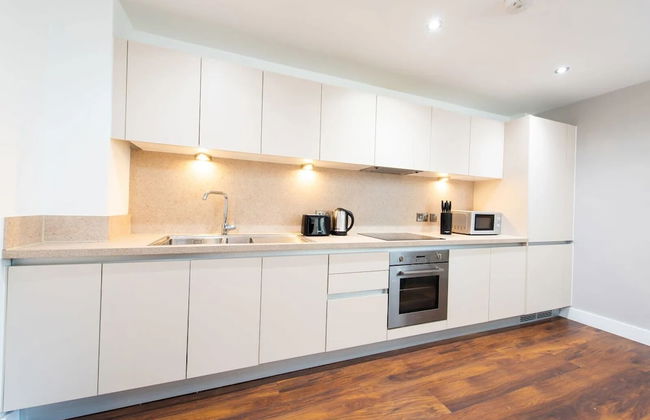 The Assembly - Foto 13