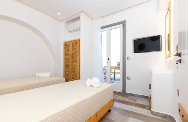 Naxian Sunset Luxury Villas - Photo 30