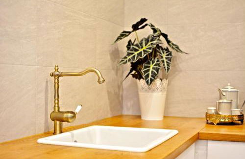 LUX CITYHALL + PARKING - Foto 12