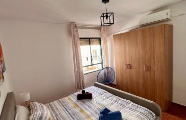 Amplio apartamento familiar con parking privado en pleno centro de Córdoba - Foto 9