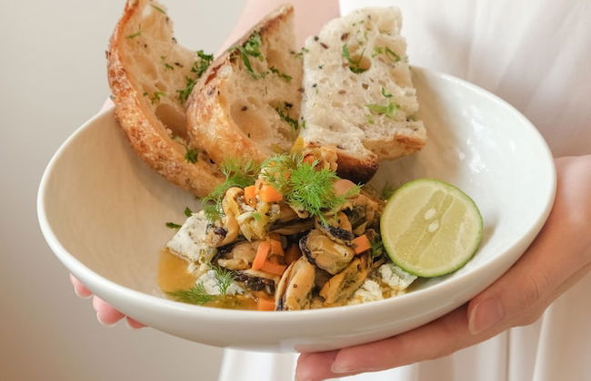 Ami Suites - Photo 52