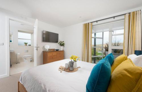 Sandyford, Holywell Bay - Sea Views - Walk to Beach - 2 Pets Allowed - Free Parking and WiFi - Foto 21