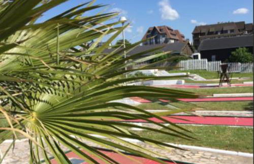 Studio Deauville-Les Marinas,vue mer et bassin - Photo 13