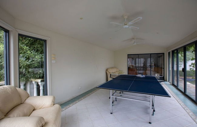 Classic 5 Beds Mt Dandenong Resort - Foto 23