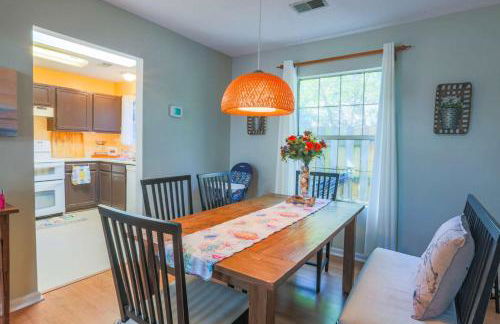 Green Whale - Photo 53