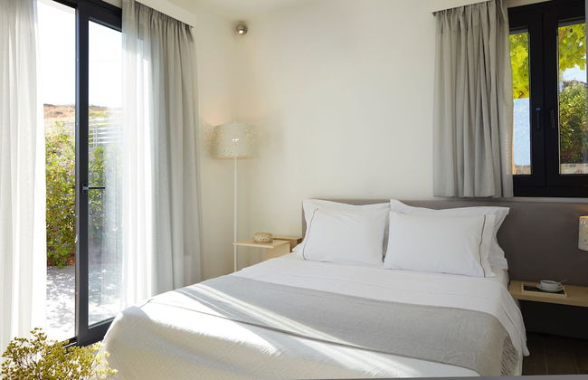 Eleia Seafront Rooms & Villas - Photo 13