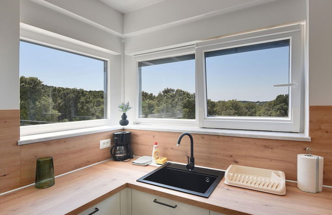 Apartment in Croatia Near Adriatic Coast - Photo 14