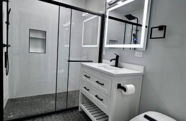 Sleeps 24+ Luxury house Near Chicago 12 king beds - Foto 11