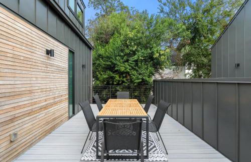 Modern Luxury in the Heart of Austin 3BR 3BA with Huge Balcony - Foto 27