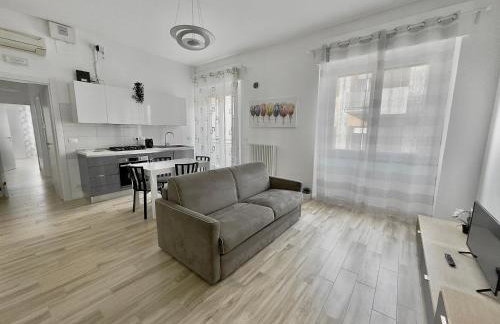 Centralissimo sul mare - 2 camere e 2 bagni - 6 posti letto - Foto 9