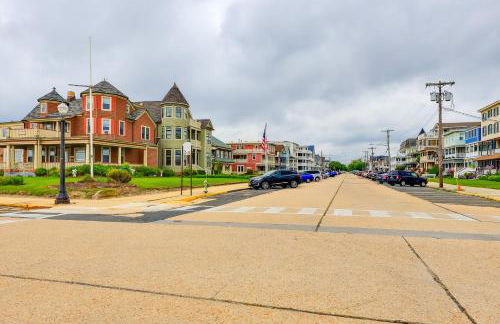 Walk to Downtown and Beach Ocean Grove Apartment! - Foto 20