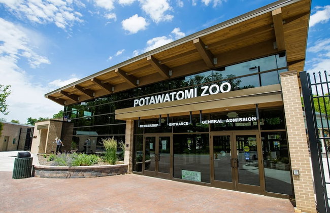 3 Blocks to Notre Dame 2 Bedroom 1 Bath Home 815 - Foto 29