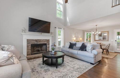 Explore Historic DT In This Cozy Open Air 5BR Stay - Foto 1