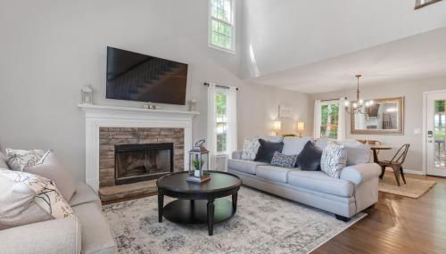 Explore Historic DT In This Cozy Open Air 5BR Stay - Foto 1