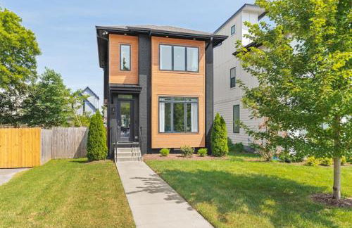 Huge Rooftop Patio at this Stunning Spacious House - Foto 37