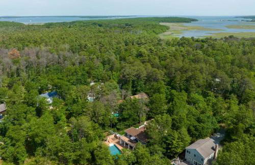 Beachwood Cove by Rove Travel - 3BR with Heated Pool - Foto 64