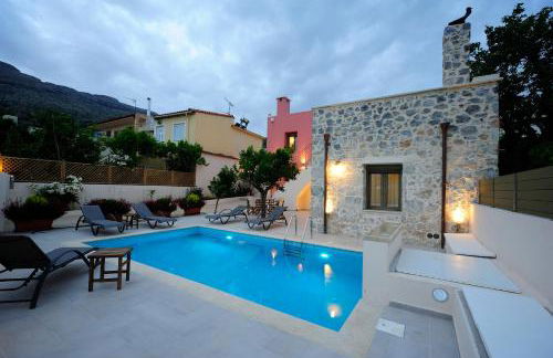 Hawk Villa, Timeless Village Escape with Pool, By ThinkVilla - Photo 13