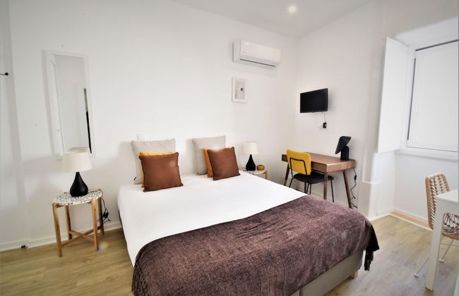 SOPHIA STUDIOS - Photo 7