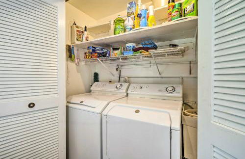 Dog-Friendly Waretown Home with Furnished Deck! - Foto 19