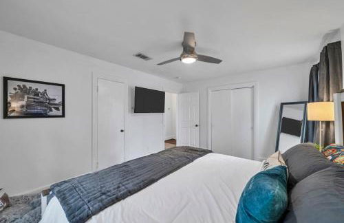 Retro by the Bay Close to Beach Eglin PetFriendly - Foto 23