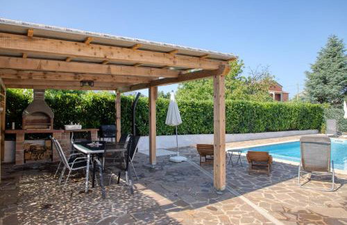 Villa Palma with Grill & Pool - Foto 8