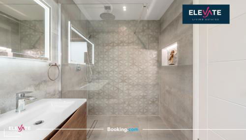 Exclusive Offers I 5 Bedroom House I Free Parking I Sleeps 10 I Elevate Living Estates Short Lets & Serviced Apartments - Foto 4