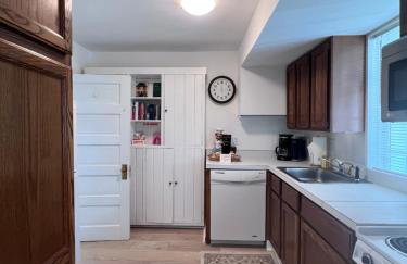 Colonial 3BR House with excellent Fast Wi-Fi next to The INN - Foto 4