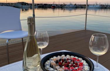 AQUA RESORT GIULIANOVA - Houseboat Experience - Photo 14