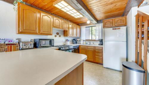 Warm Fraser Townhome with Community Amenities! - Foto 5