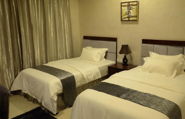 Reef Hotel Apartments - Photo 4