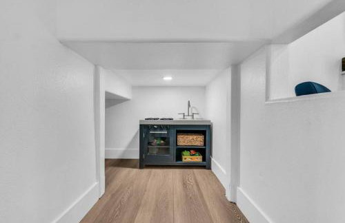 Zion Plush Family Escape HotTub, Games, Sleeps 14 - Photo 2