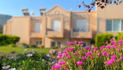 Casa Verde Houses - Photo 2, Garden, Garden view