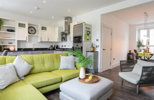 Harbourside Apartment - Photo 8