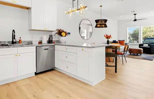 Spacious New Waco Retreat in a Prime Location - Foto 7