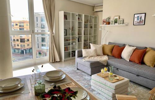 Apartamento 110m - Vistas Rambla - AC - WiFi - Parking - Centro - Foto 1