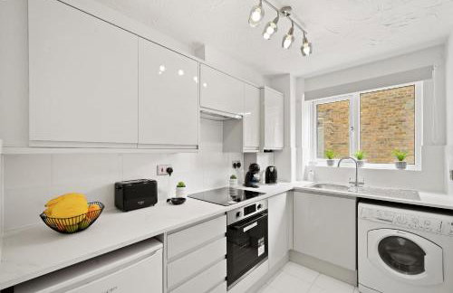 Luxury 1 bed flat South Woodford with parking - minutes walk to Central line Zone 4 - Foto 5