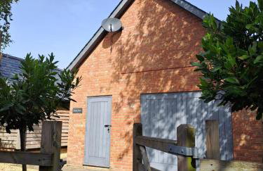 Stone Barn - Photo 1