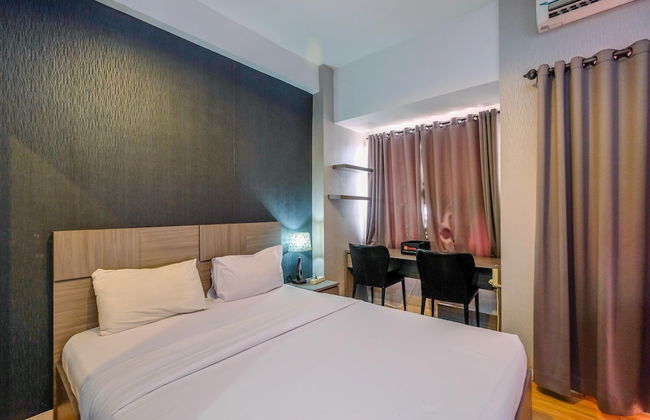 Cozy Living and Homey Studio Apartment at Margonda Residence 5 - Photo 3