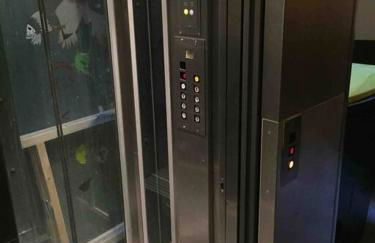 Le silence des toits / Silence under the roofs - Photo 40