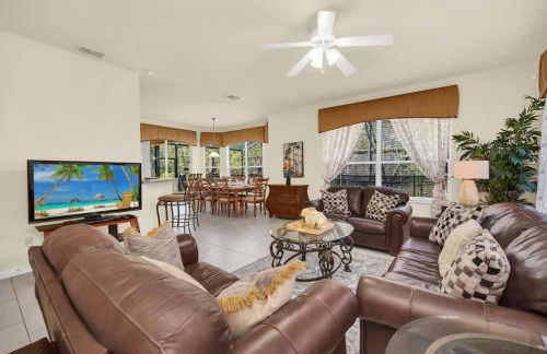 Near Disney Amazing 5 Bd Home - Private Pool home - Foto 41