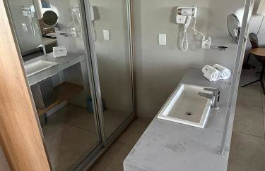 Paiva Home Cama King ou duas camas de casal By DeltaFlats - Foto 32