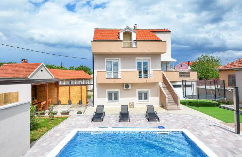 Villa Nada for 10 people with pool & integrated whirlpool - Foto 42